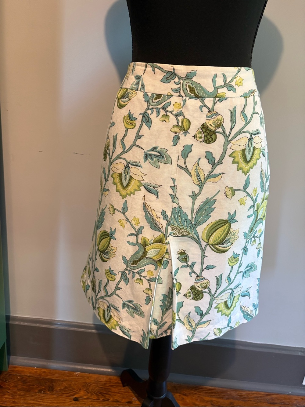 LOFT Cream linen Skirt with Green Floral Print